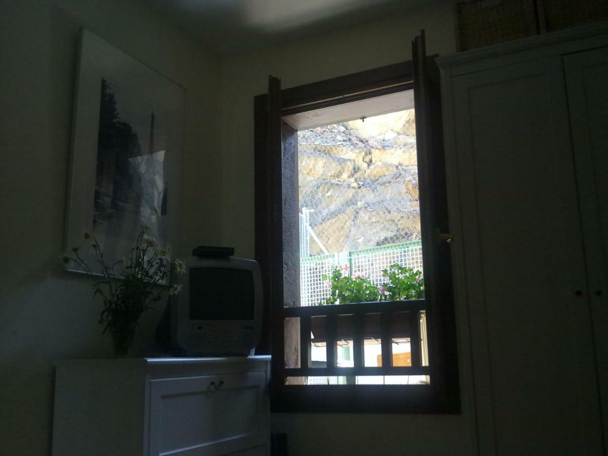 Apartament Vistas Espectaculares, Wifi Y Parking El Pueyo de Jaca Zewnętrze zdjęcie